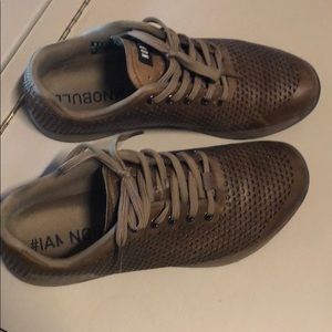 Nobull Project brown leather trainers size 10.5